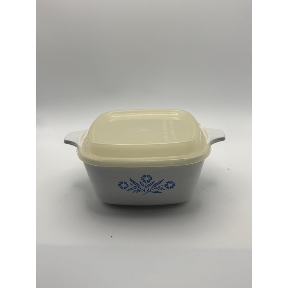 Corning Ware Cornflower Dish P-43-B 2.75 Cups with Plastic Lid